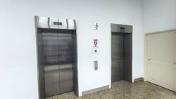 Toh Guan Road (D22), Warehouse #576601081